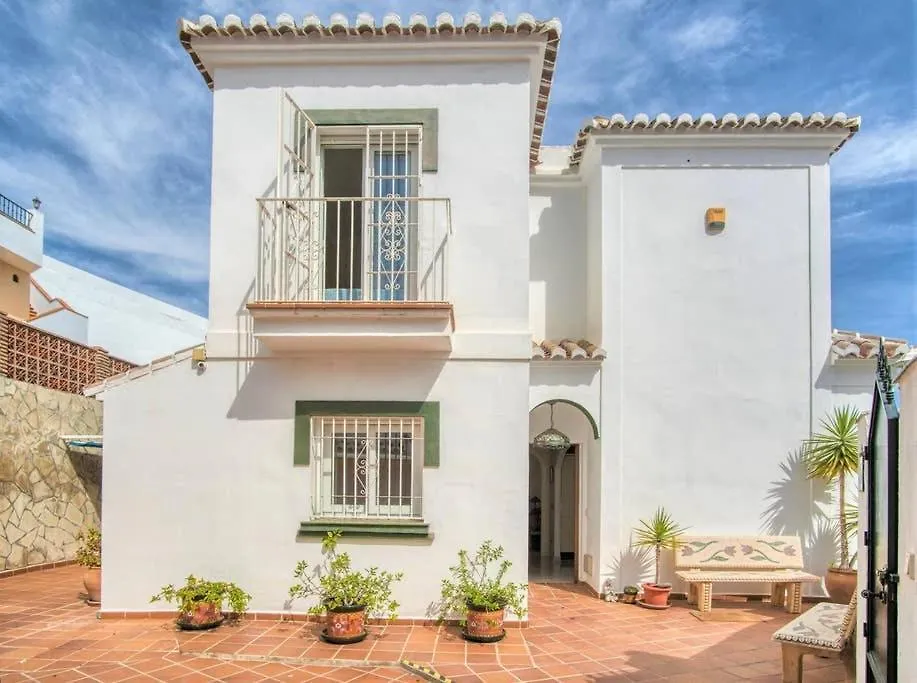 Casa Isabella Villa With Heated Pool Nerja